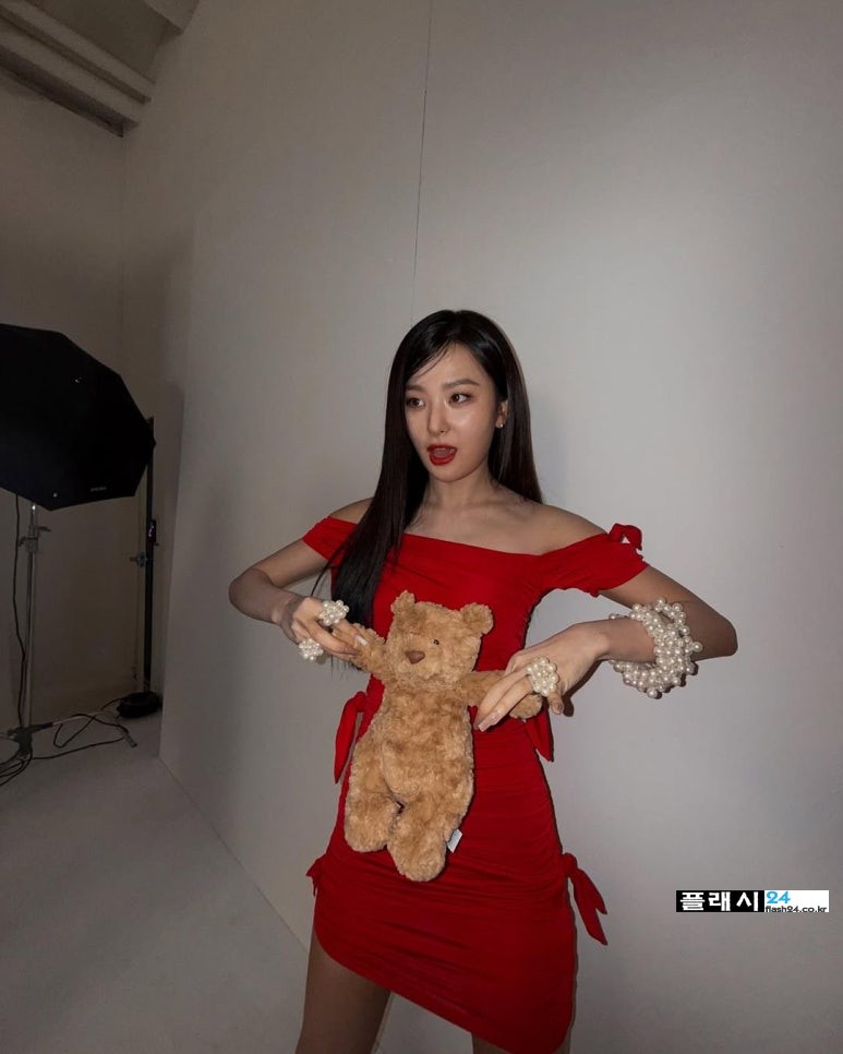 250623-Seulgi-IG-17.jpg