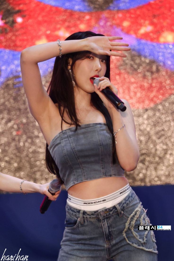 속옷 꺼내입은 비비지 신비