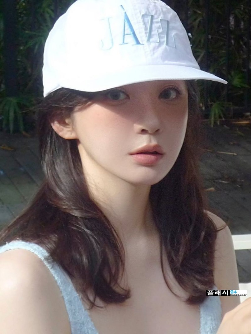 휴가중인  다비치 강민경