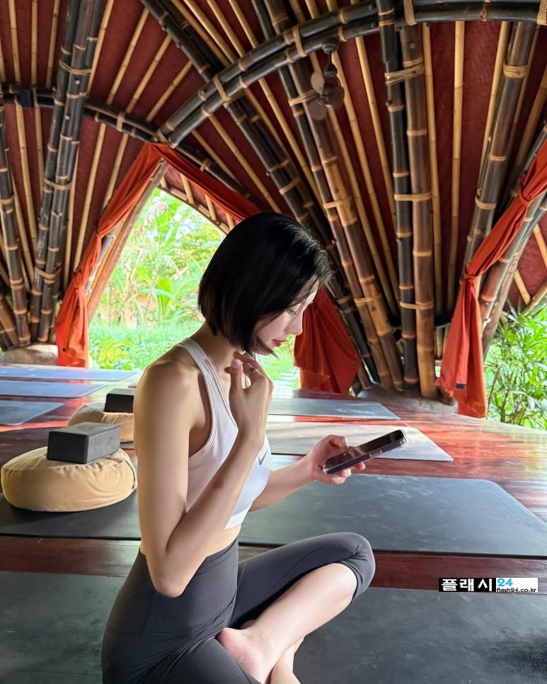 250610-Eunbi-IG-6.jpg