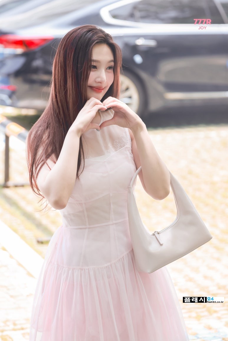 250618-Joy-at-Animal-Farm-Commute-10.jpg