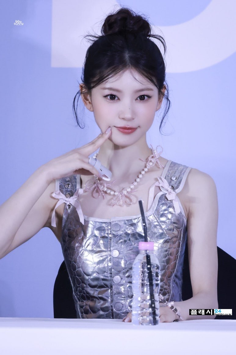 250624-Moka-MA-Fansign-11.jpg
