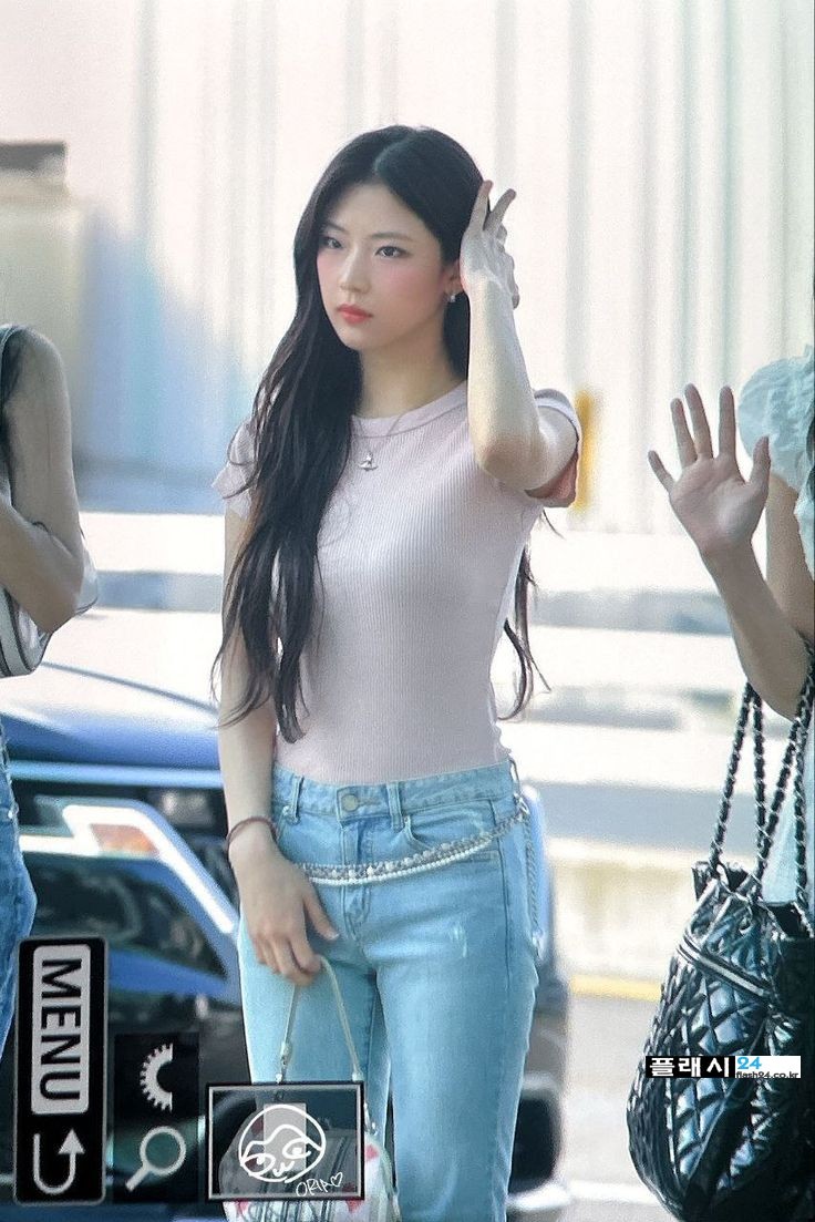 a50550be3baaaa6cf70d881740a9900c.jpg