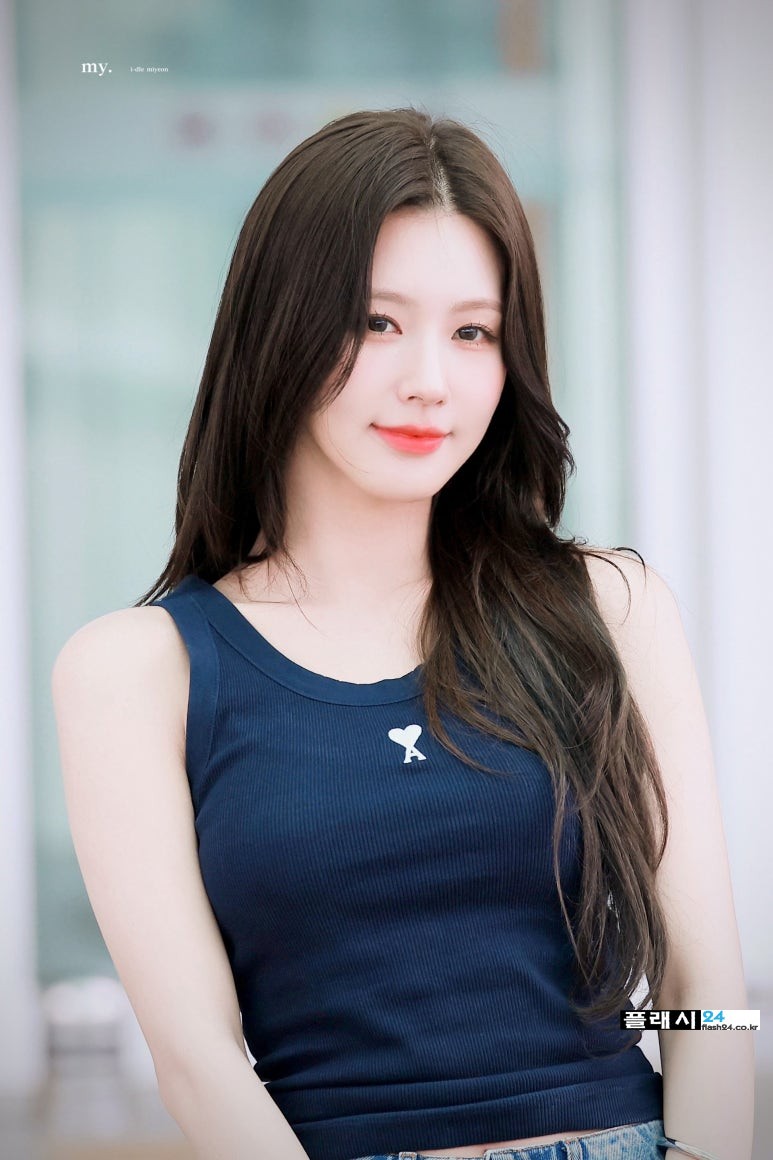 250624-Miyeon-at-ICN-departure-8.jpg
