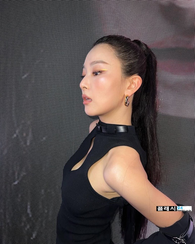 250612-Seulgi-IG-33.jpg