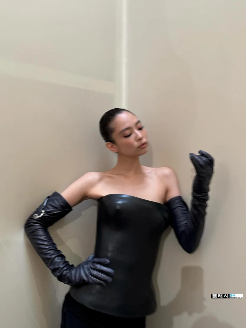 1fxkzzrodp6f1.jpg