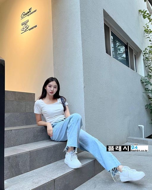 착한 느낌의 윤수빈 아나운서