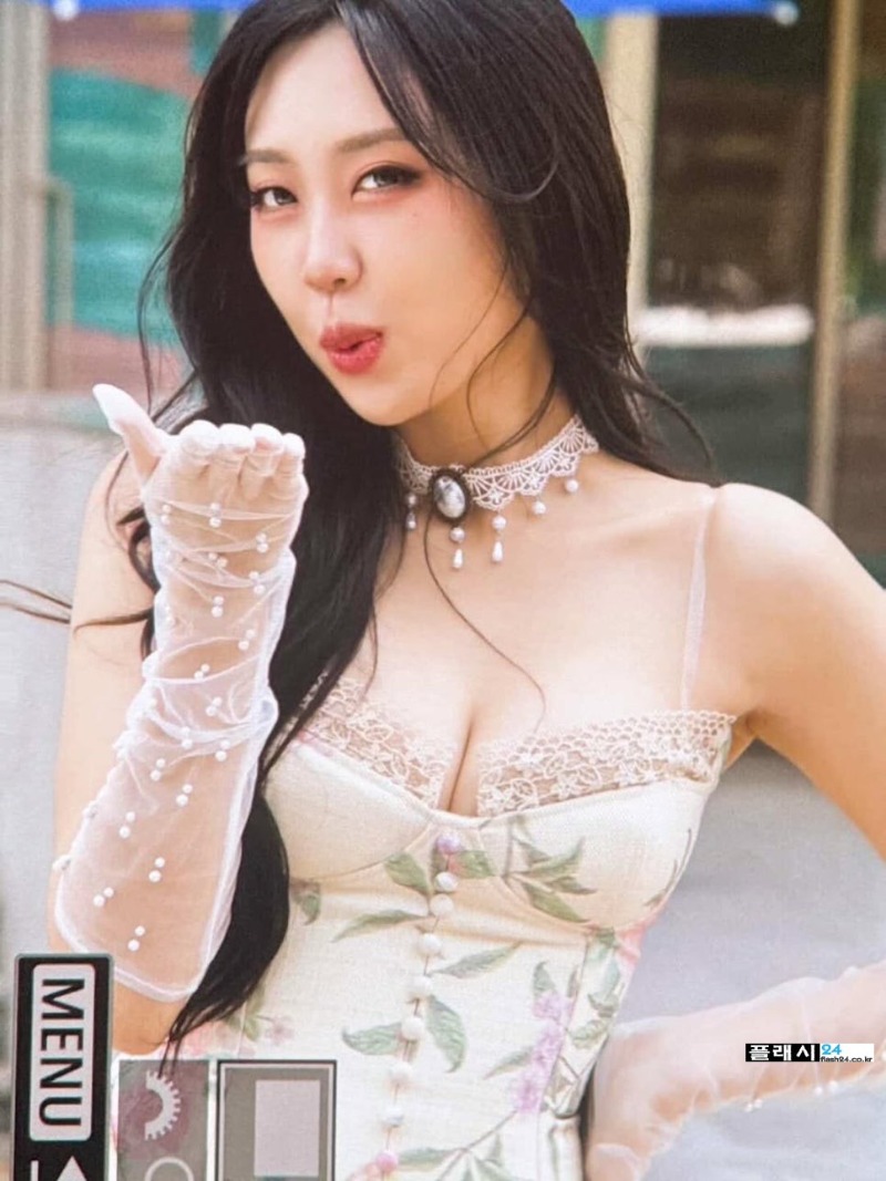 250615-Giselle-IG-3.jpg