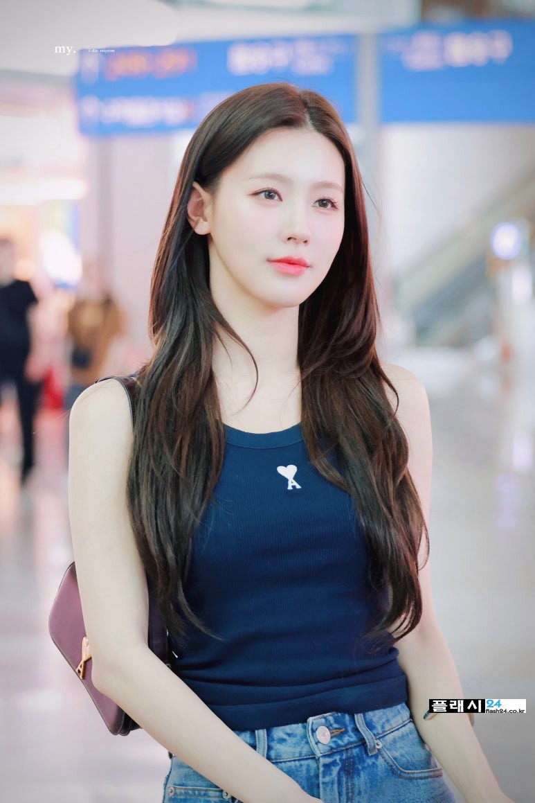 250624-Miyeon-at-ICN-departure-10.jpg