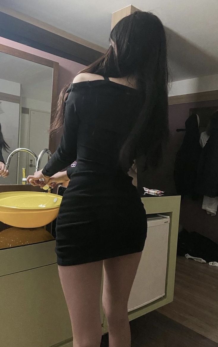 뒷태를 완성하는 삼위일체