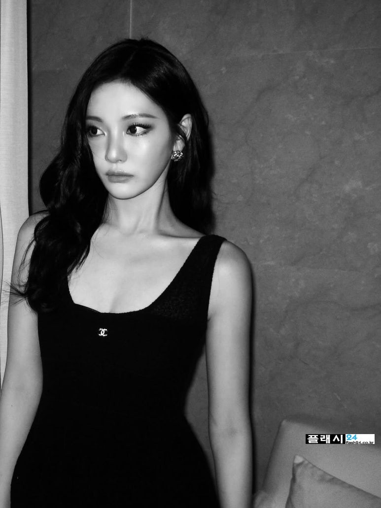 250611-Ningning-IG-5.jpg