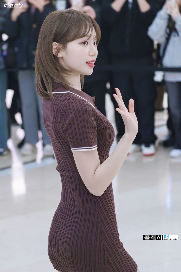 르세라핌 김채원 인기 많을만하네