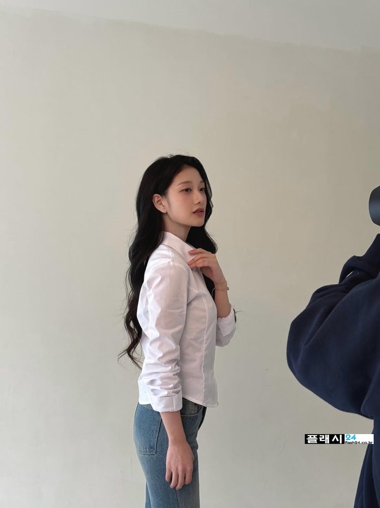 250624-Seoyeon-IG-3.jpg