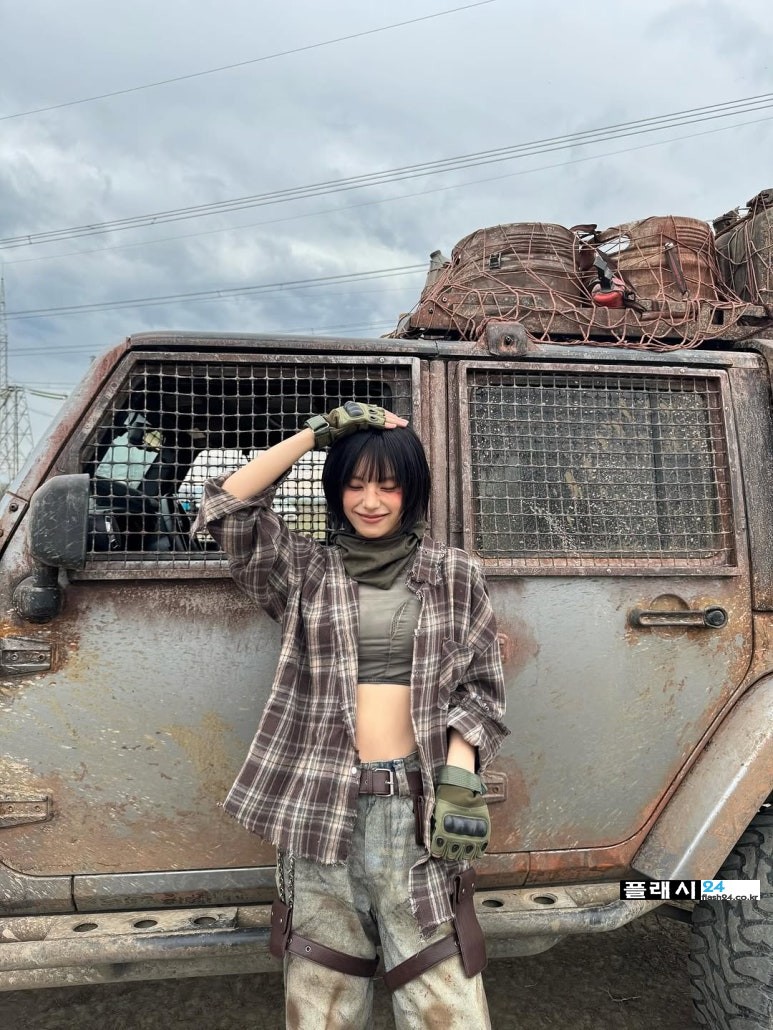 250609-Yeji-IG-7.jpg