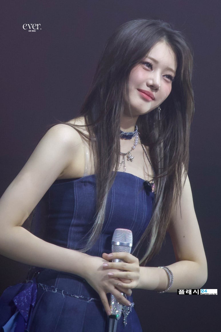 250607-Rora-at_World-Tour-HELLO_MONSTER-in-BangKok-D1-2.jpg