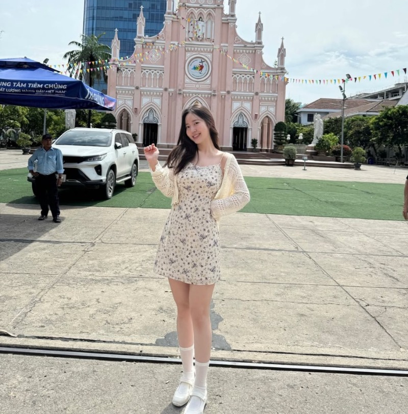날씨가_너무_뜨거워_고생하실까_찍지말고_눈에_담자_했는데도올릴_사진이_많았으면_좋겠다고_카메라를_계속_들어준박여사님께_고맙습니다🥺..엄.jpg