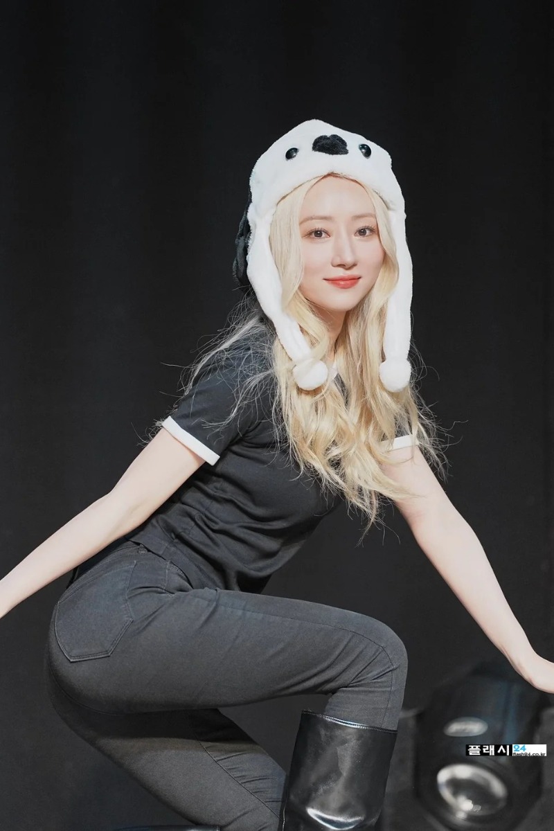 뒤돌아주는 드림캐쳐 수아