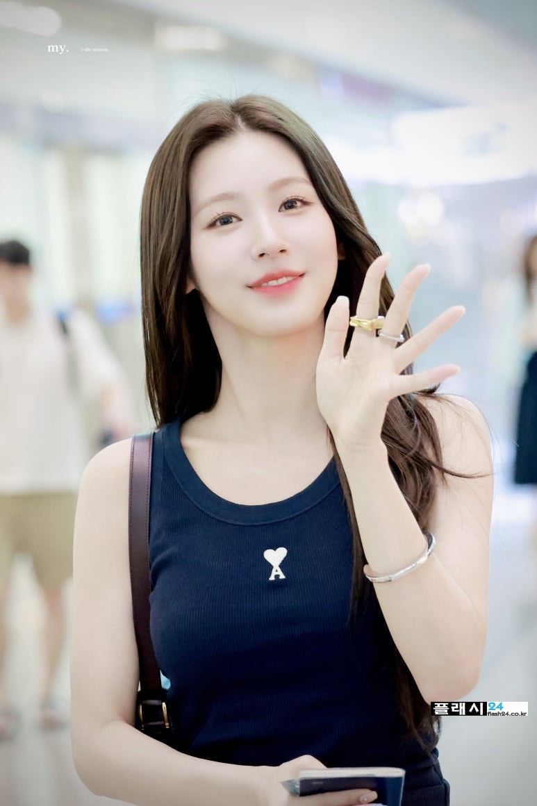 250624-Miyeon-at-ICN-departure-12.jpg