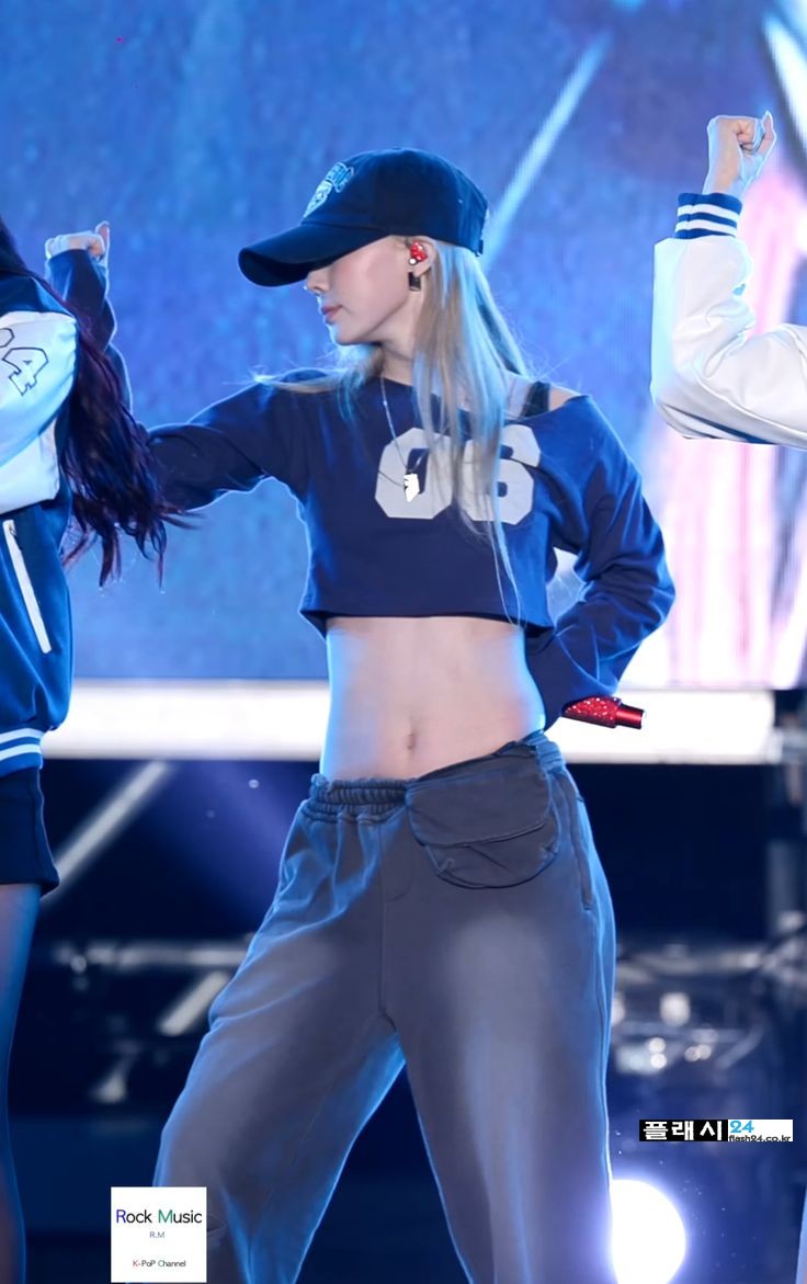 d41ab5820f59ea1b5b433c1d70cfbbe9.jpg
