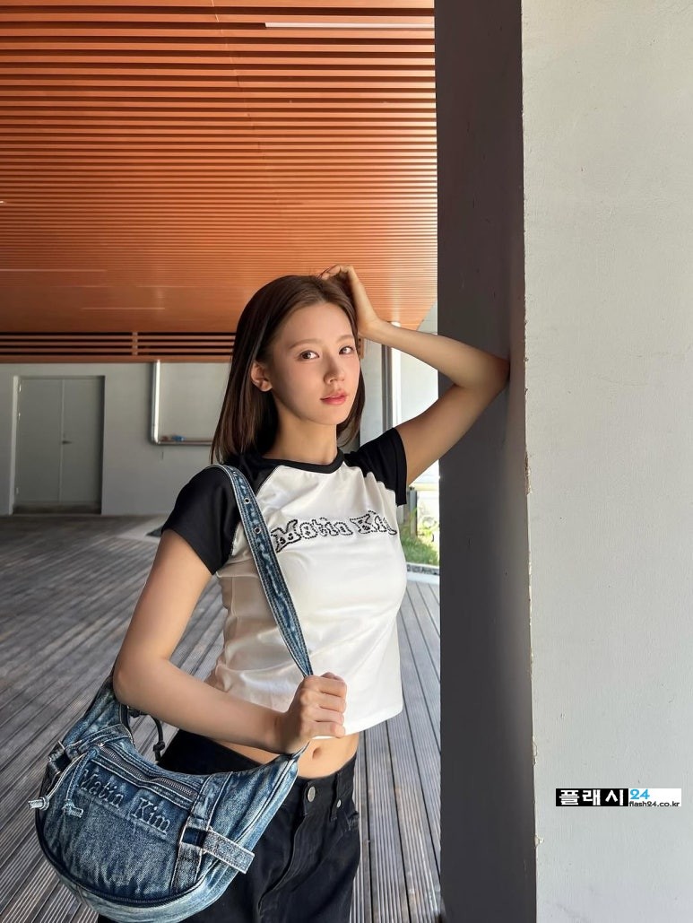 250616-Miyeon-IG-2.jpg